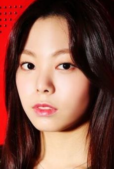 Юн Джи-вон / Yoon Ji-won {title}