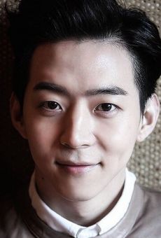 Пак Ю-хван / Park Yoo-hwan {title}
