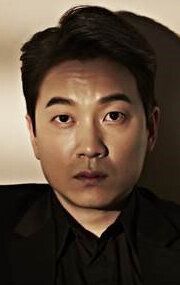 Ли Мин-ун / Lee Min-woong {title}