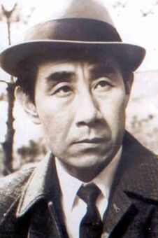 Хо Джан-ган / Heo Jang-gang {title}