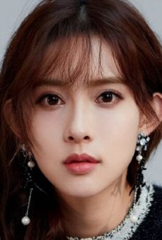 Мэн Цзыи / Meng Ziyi {title}