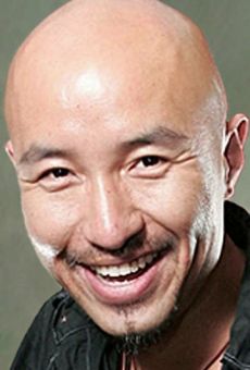 Хон Сок-чхон / Hong Seok-cheon {title}