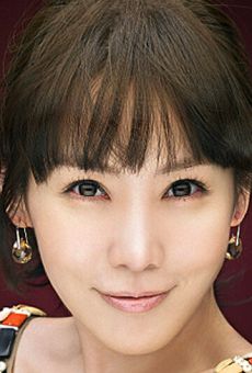 Ким Джон-ын / Kim Jeong-eun {title}