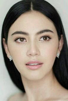 Давика Хурне / Davika Hoorne {title}