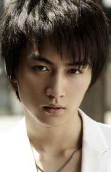 Чэнь Сяо / Chen Xiao {title}